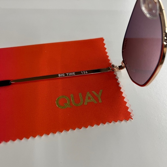 QUAY Australia - BIG TIME SUNGLASSES -ROSE/PNK - Picture 8 of 10